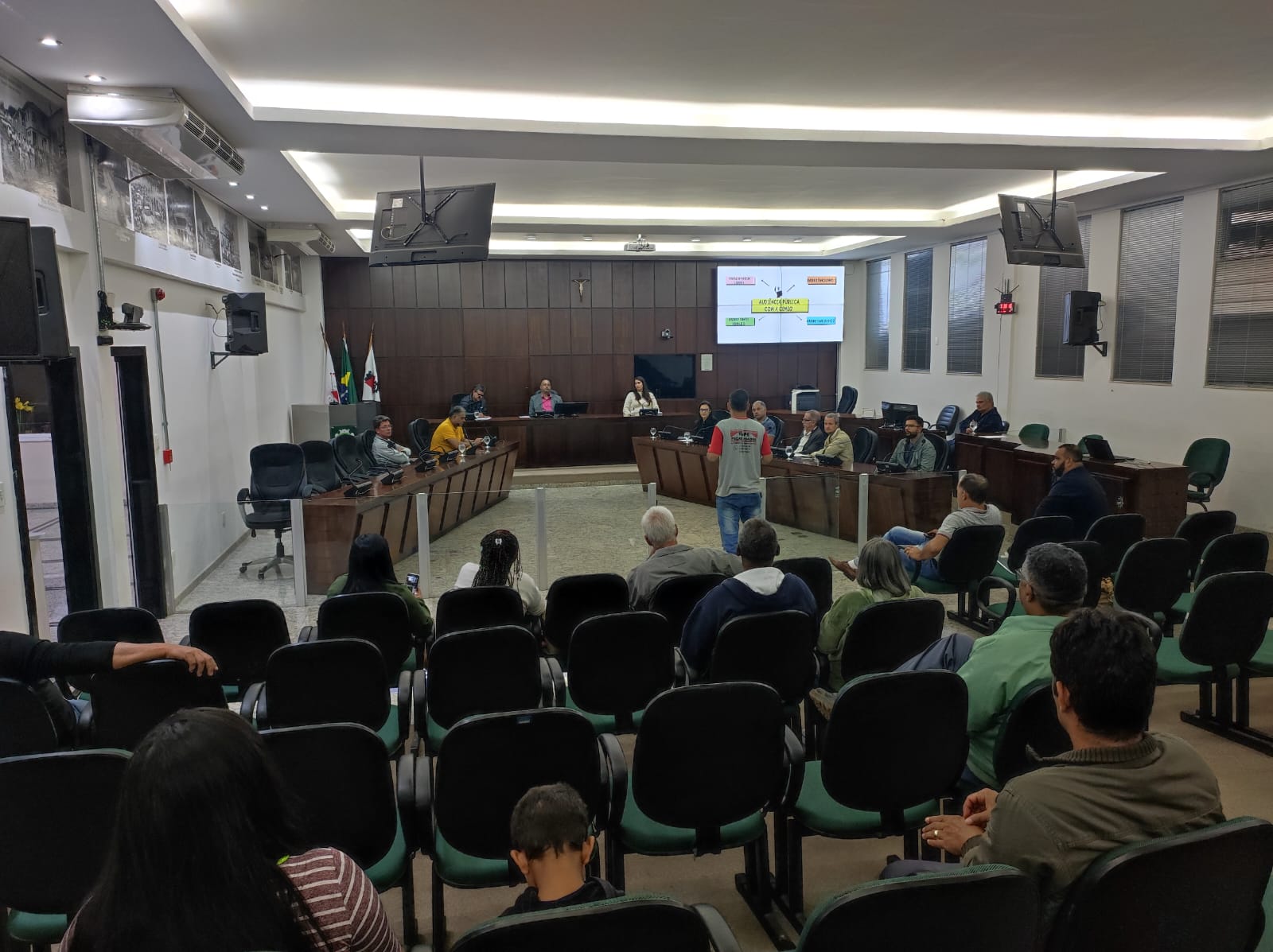 Audiência Pública na Câmara de João Monlevade discute falta de energia em bairros da cidade